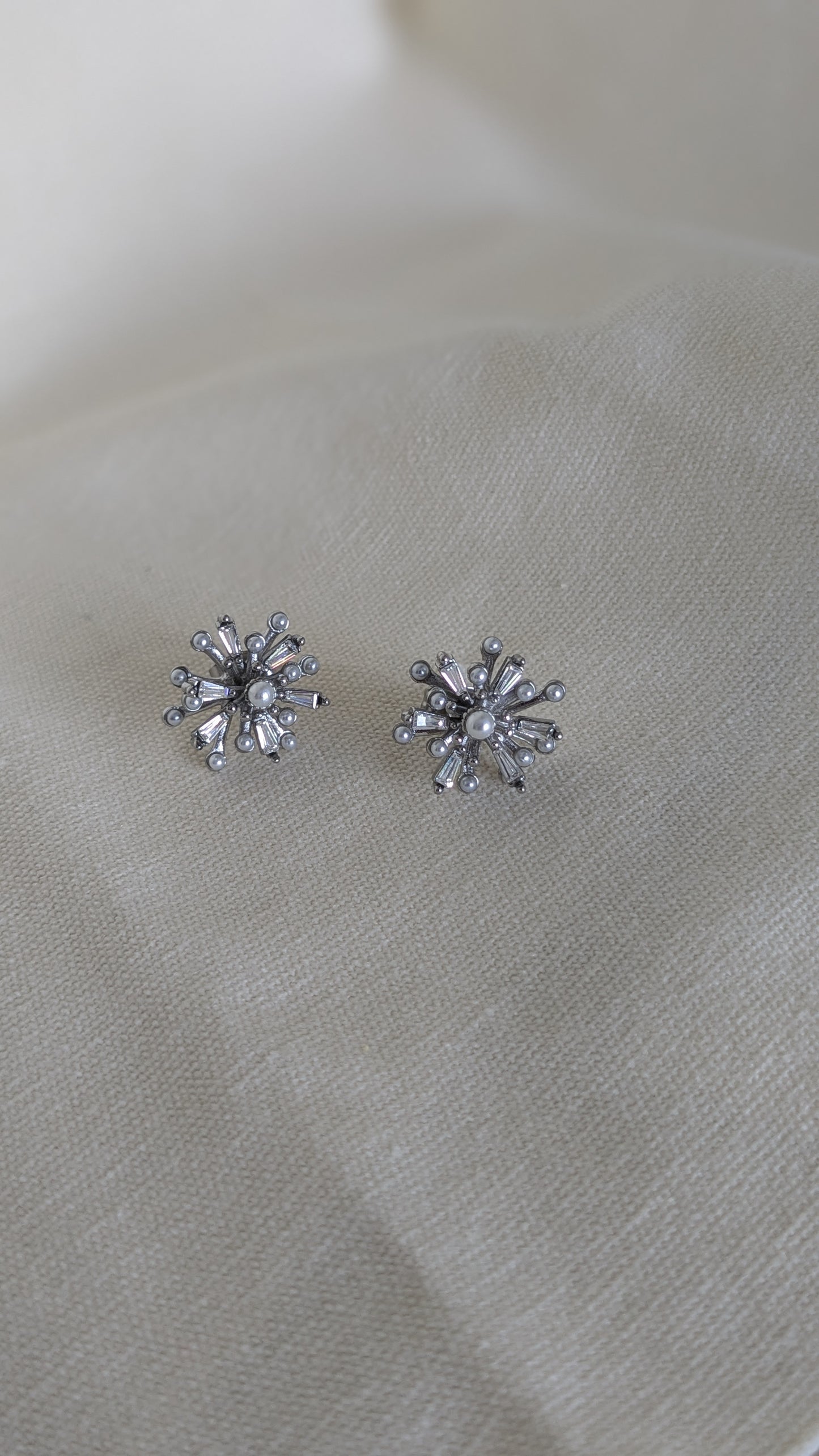 Aurelia Firework Earrings in Silver
