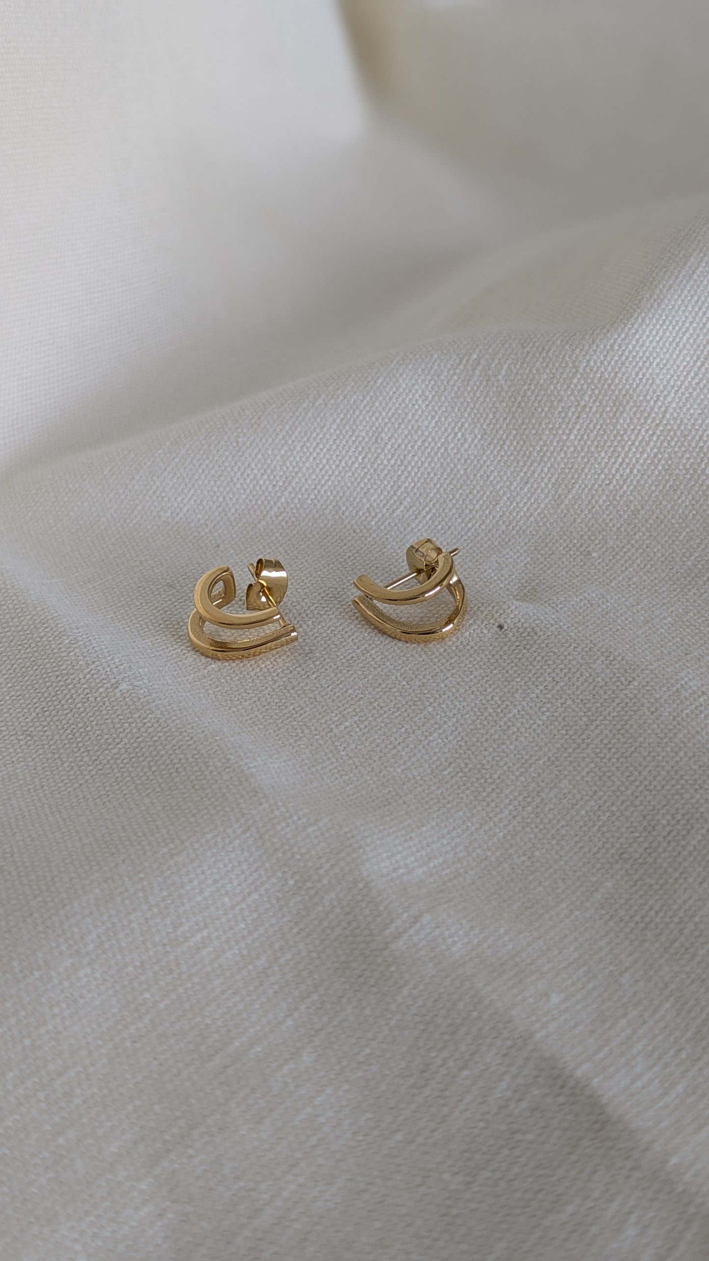 Celosia Cuffed Earrings in Gold