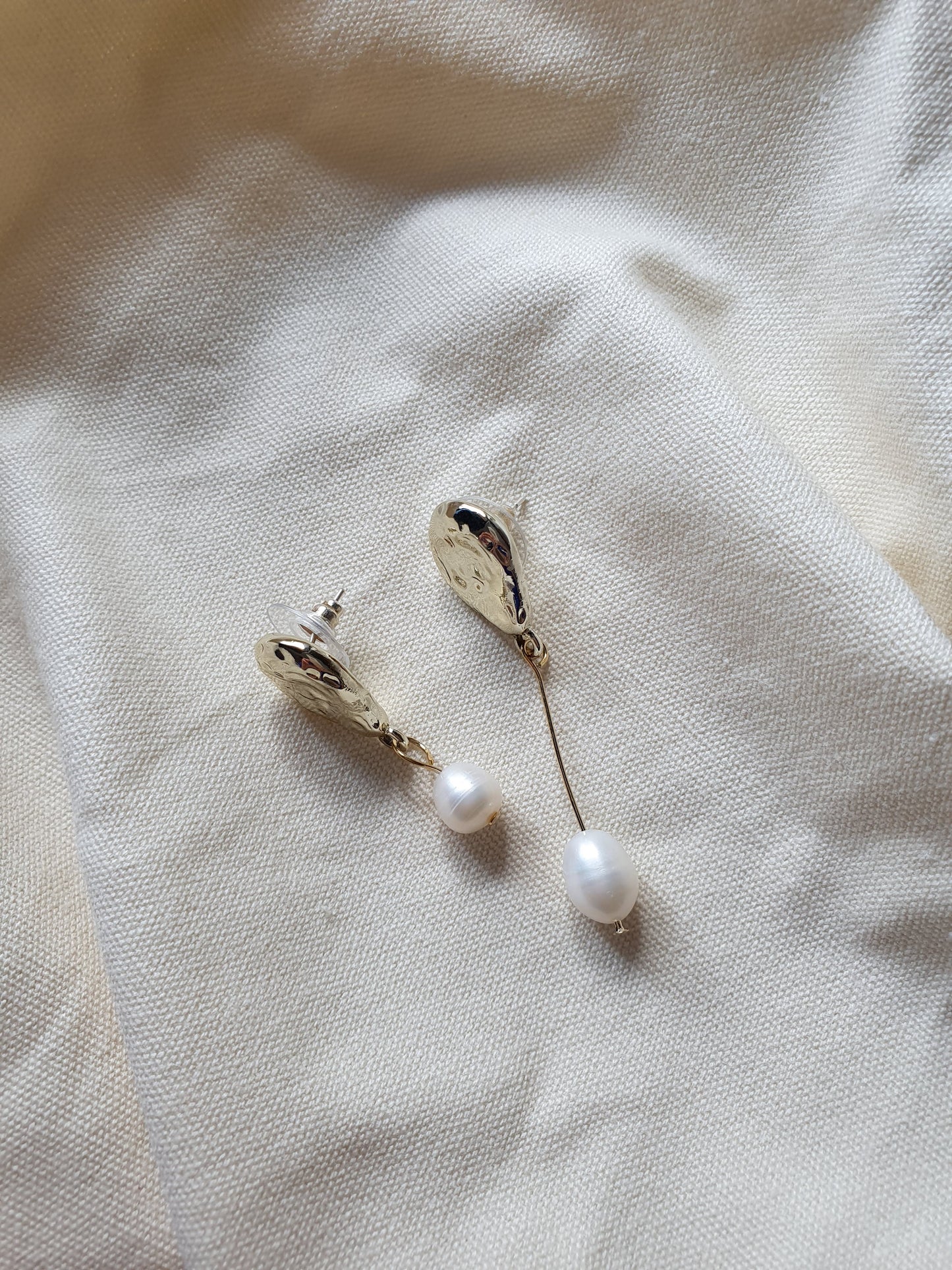 Jumana Asymmetrical Pearl Drop Earrings