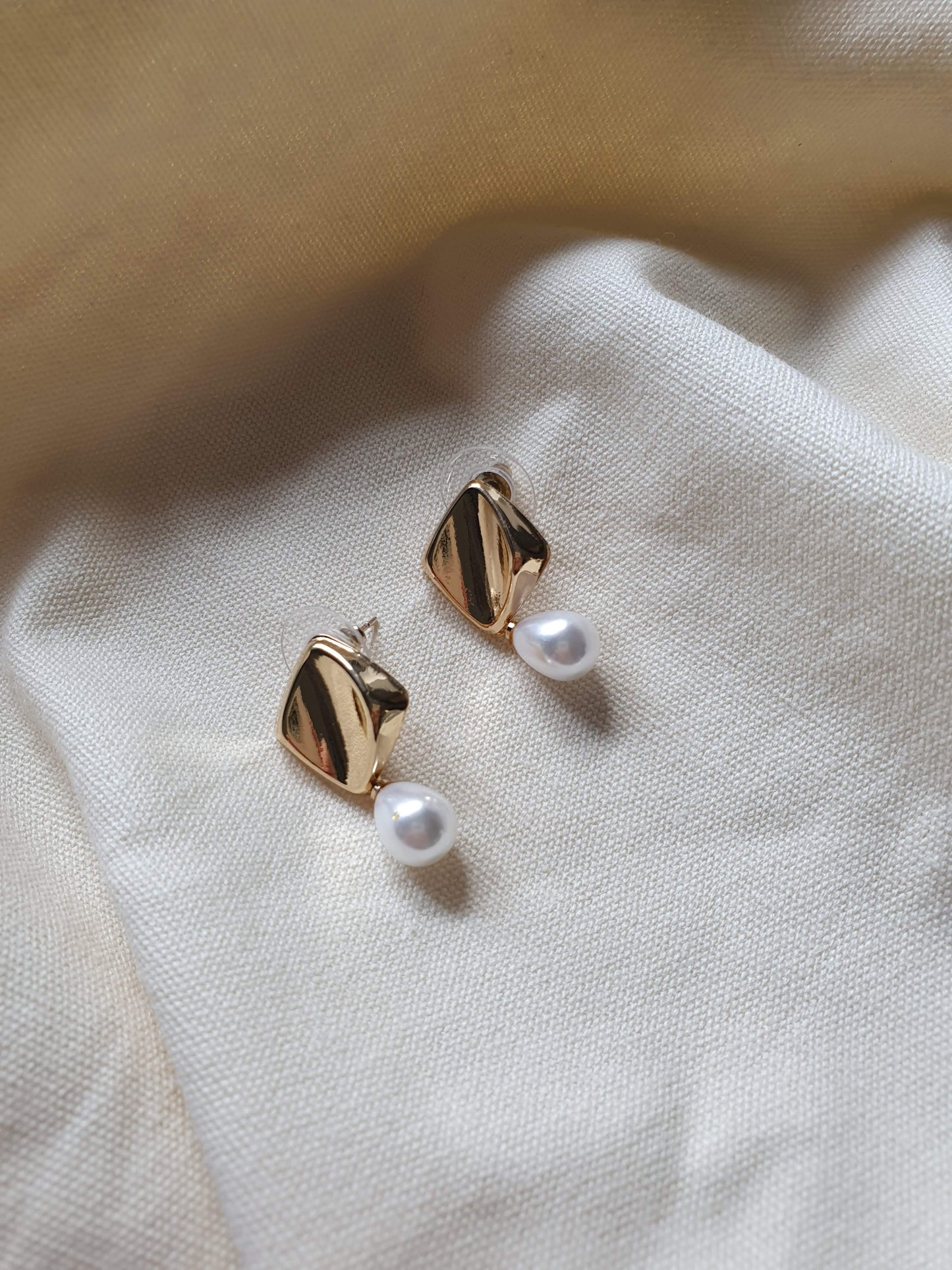 Lulit Pearl Drop Earrings