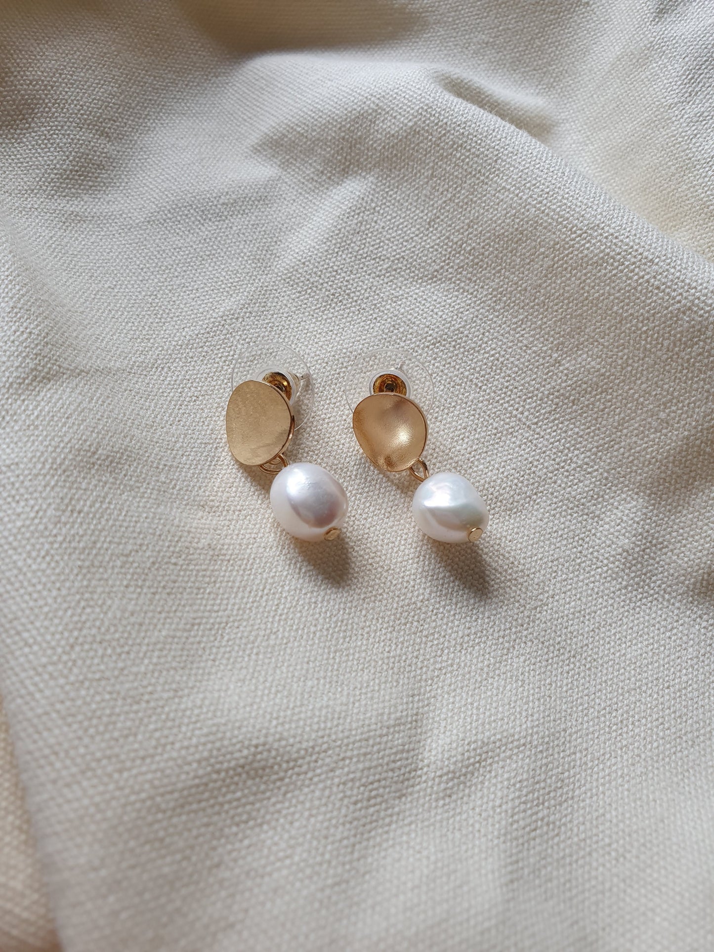 Maisy Pearl Drop Earrings