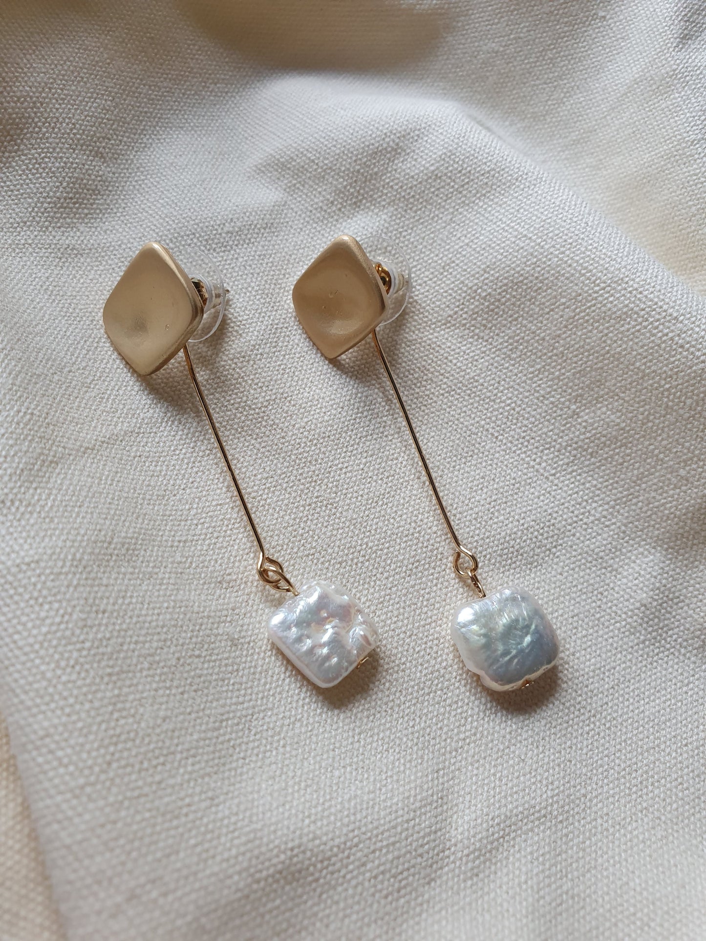 Margaret Pearl Drop Earrings
