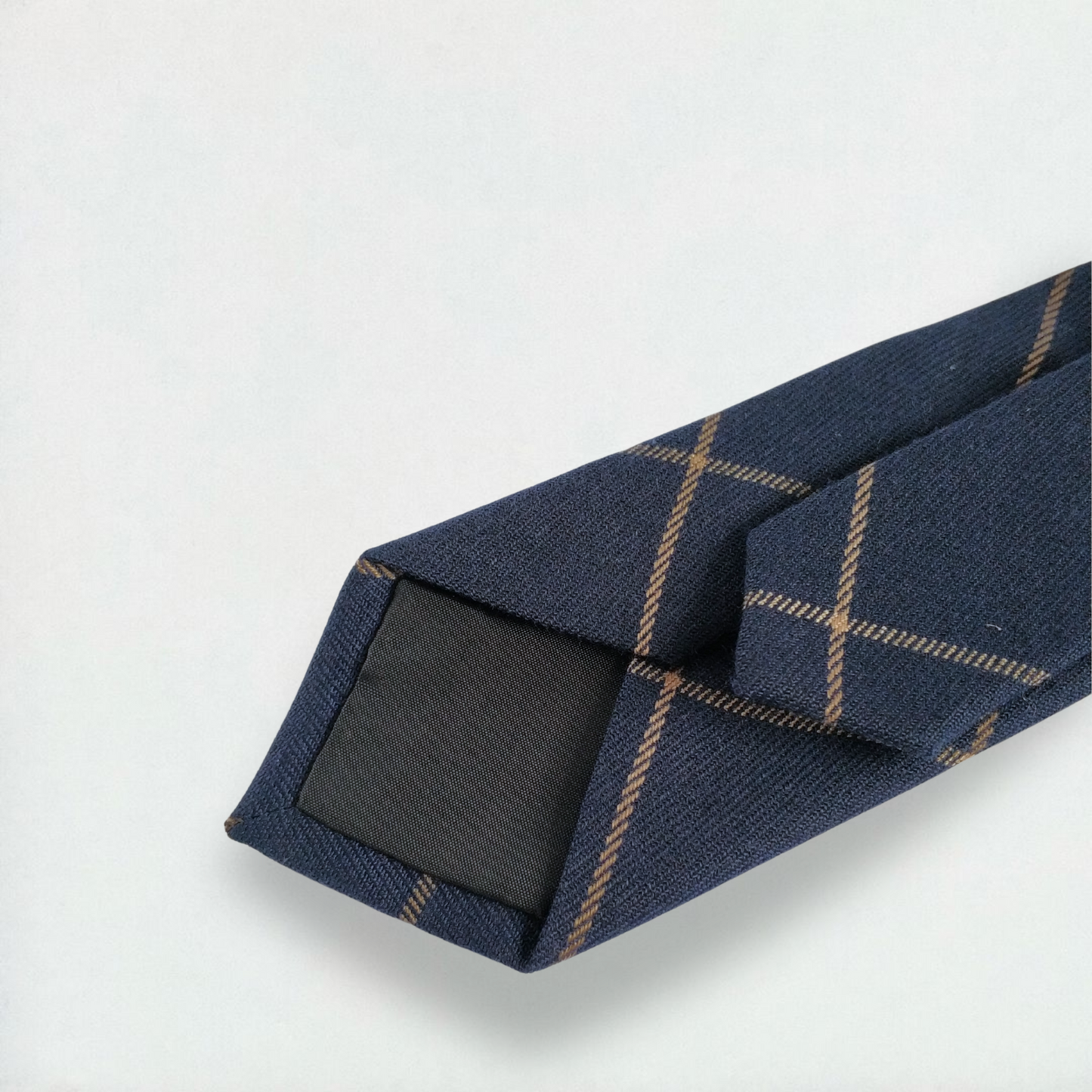 Milton Checkered Skinny Tie in Navy