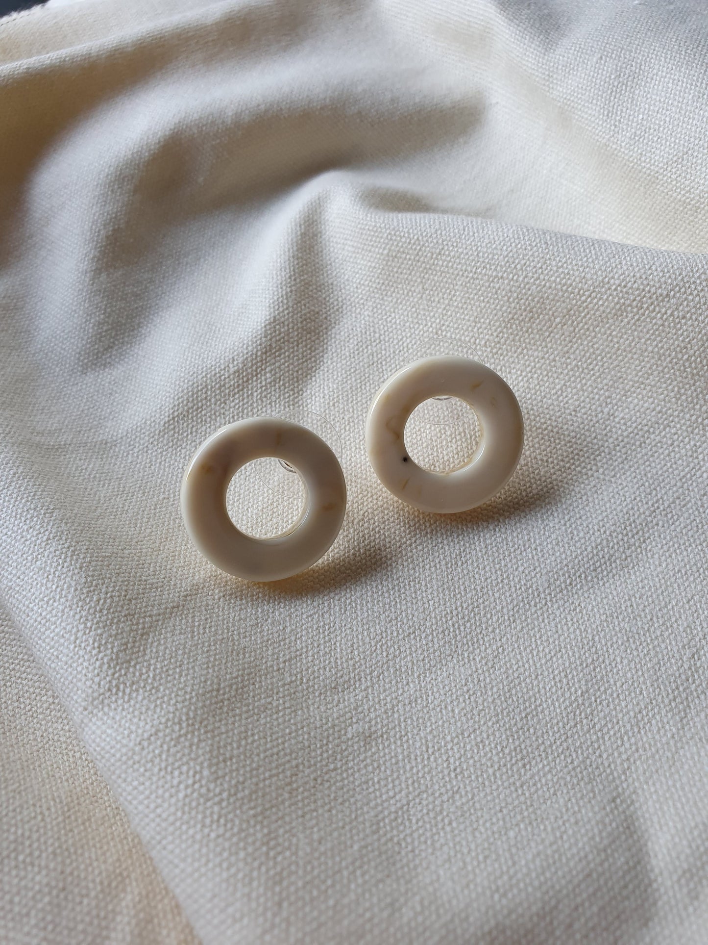 Olivia Small Round Ivory Earrings
