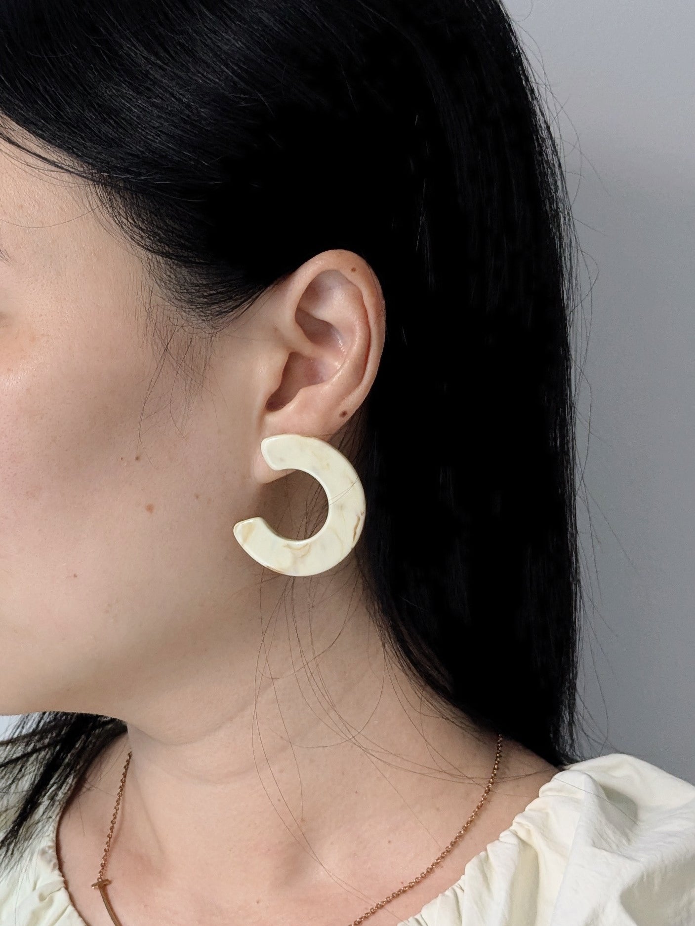 Carrie C-Shaped Ivory Earrings