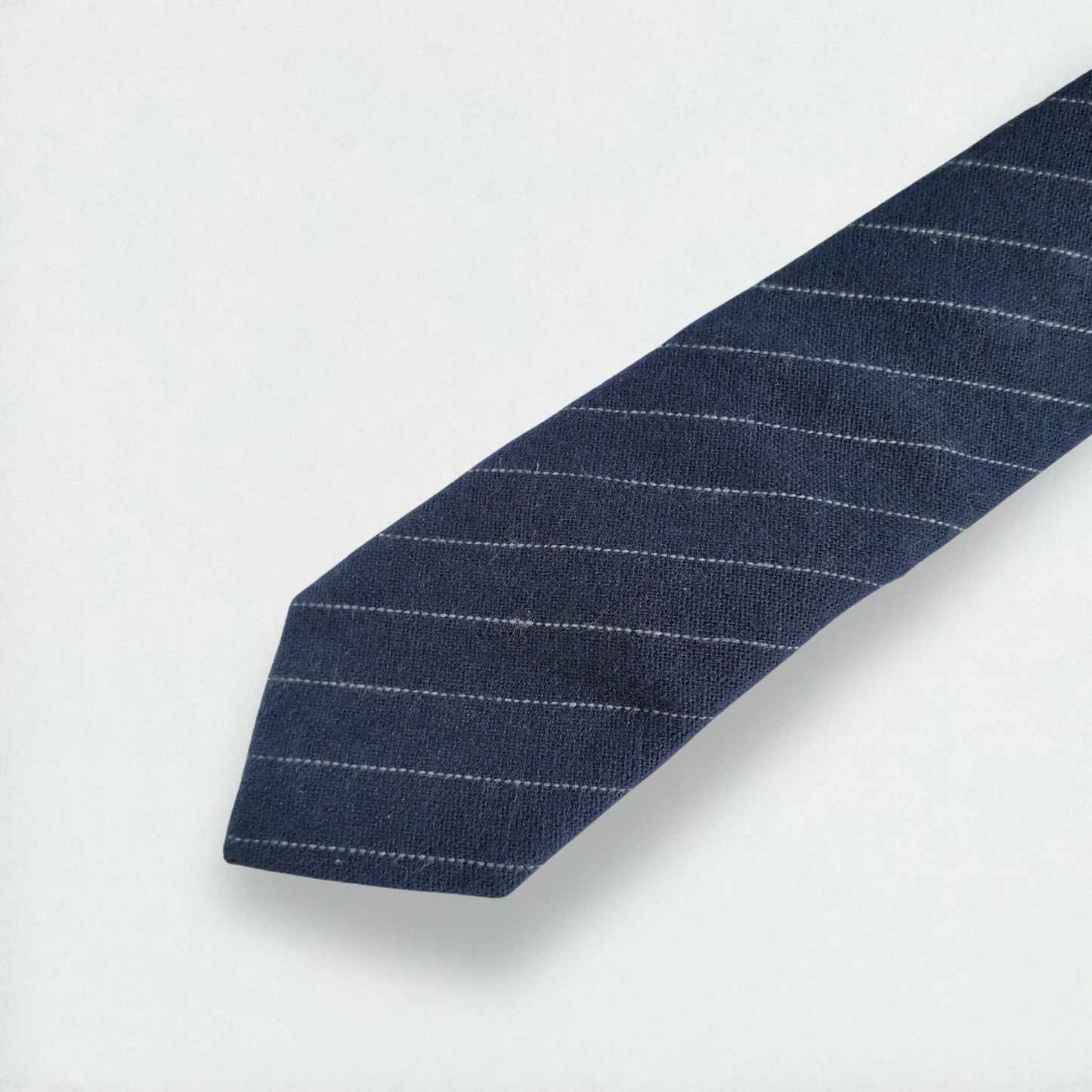Sidney Striped Skinny Tie in Navy